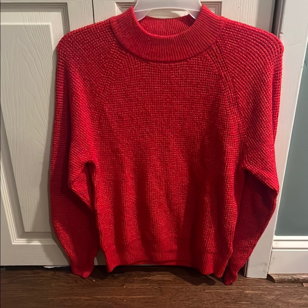 GAP Red Crew Neck Sweater with Raglan Sleeves